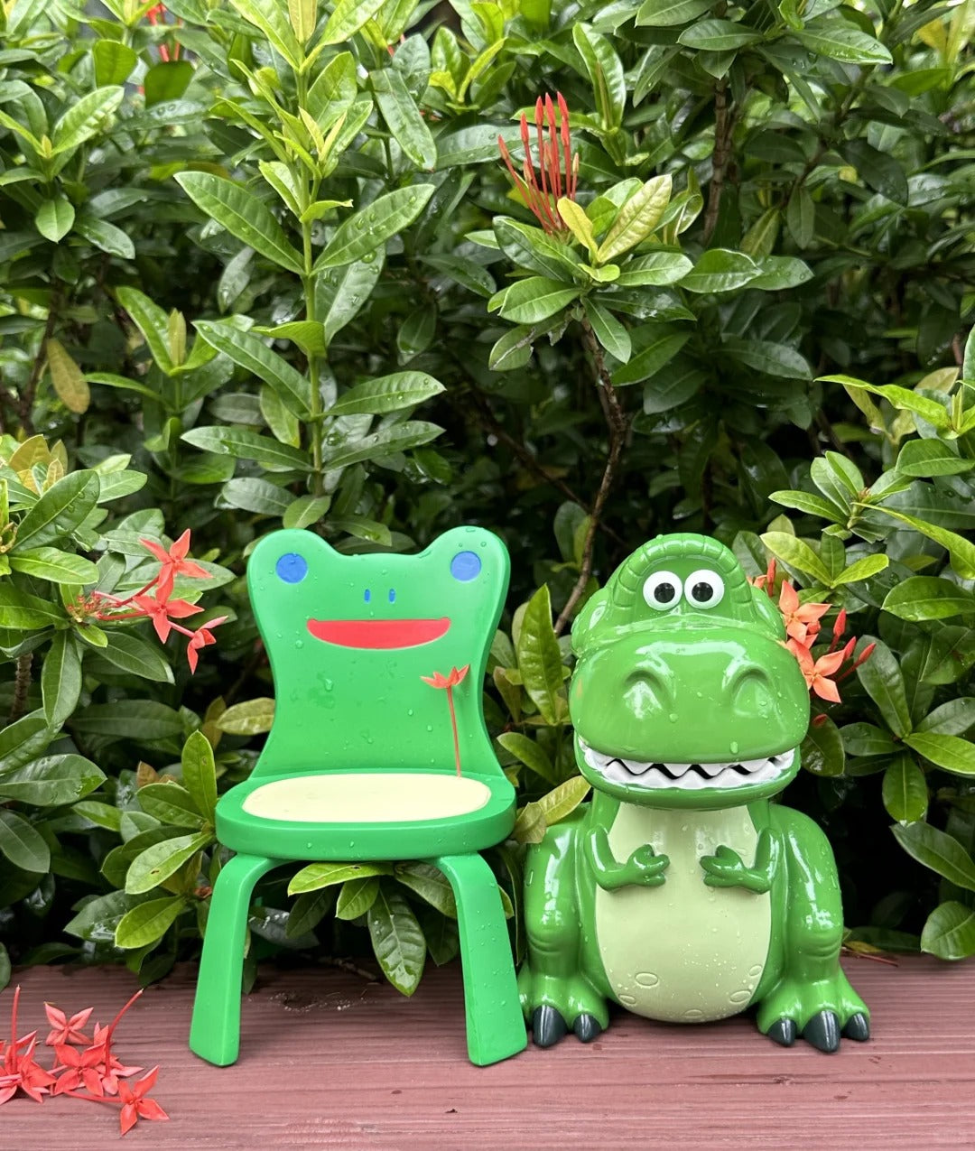 Animal Crossing Froggy Chair Mobile phone holder,desktop decoration