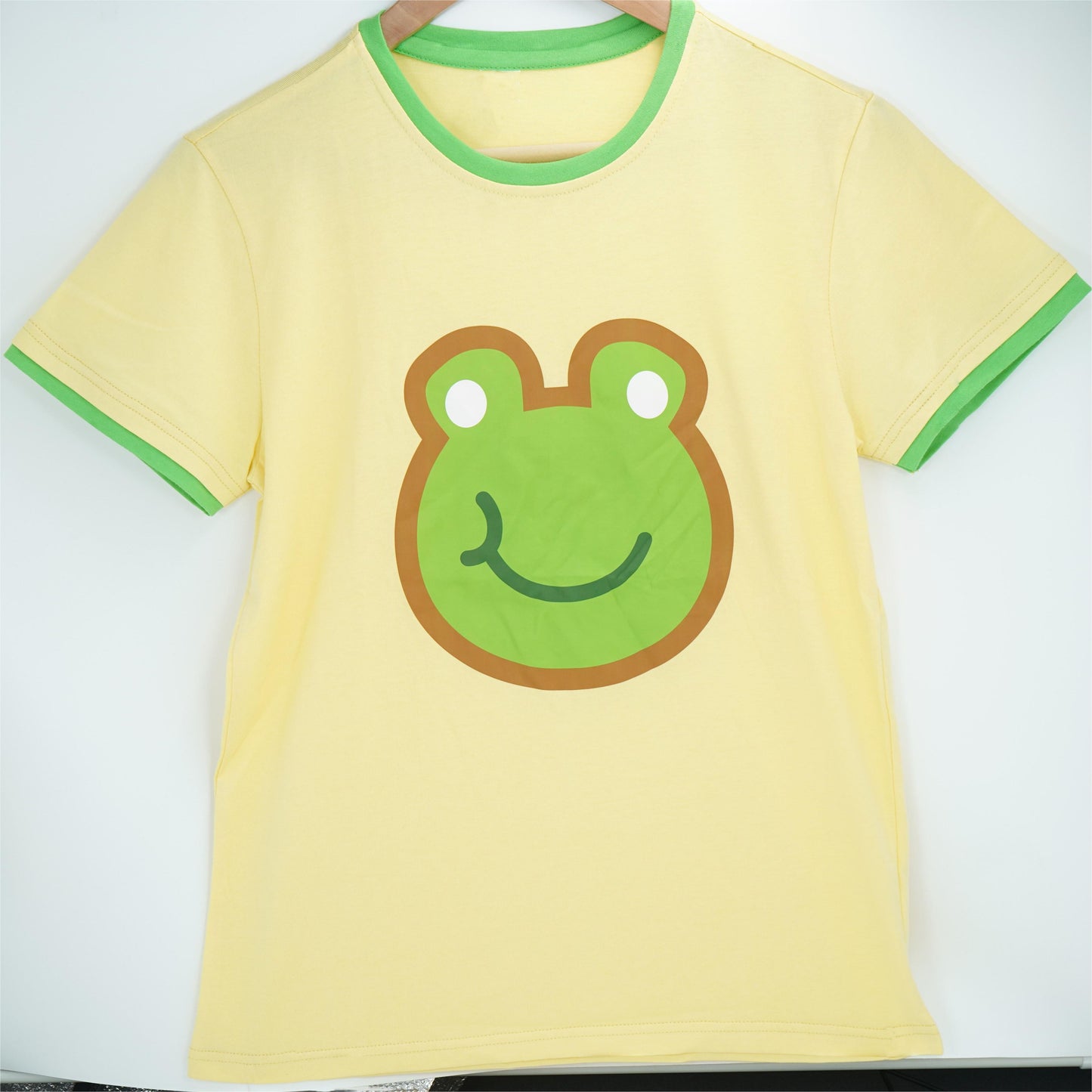 Animal crossing Rabbit/Frog Tee T-shirt